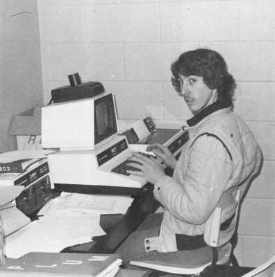 computer_lab_cropped_1980.jpg