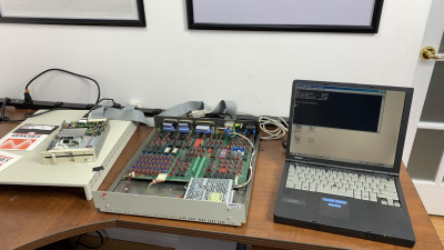 Nabu 1600 set up with floppy drive